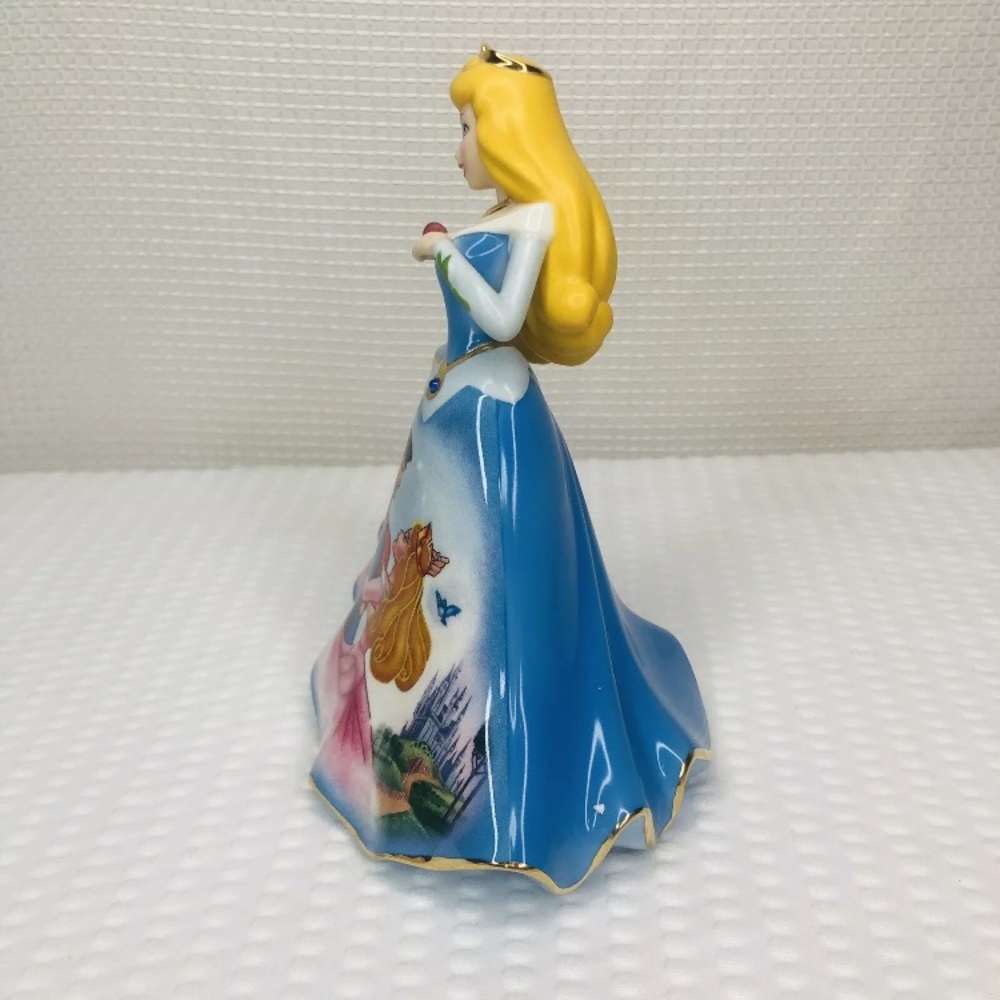 Bradford Editions 2005 “Sleeping Beauty’s Wish” - Picture 2 of 8